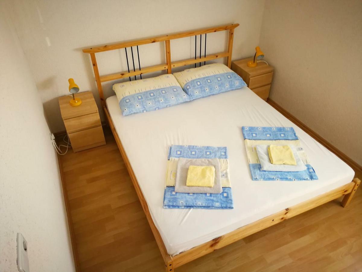 Family Friendly Apartments Island Rab 캄포르 외부 사진